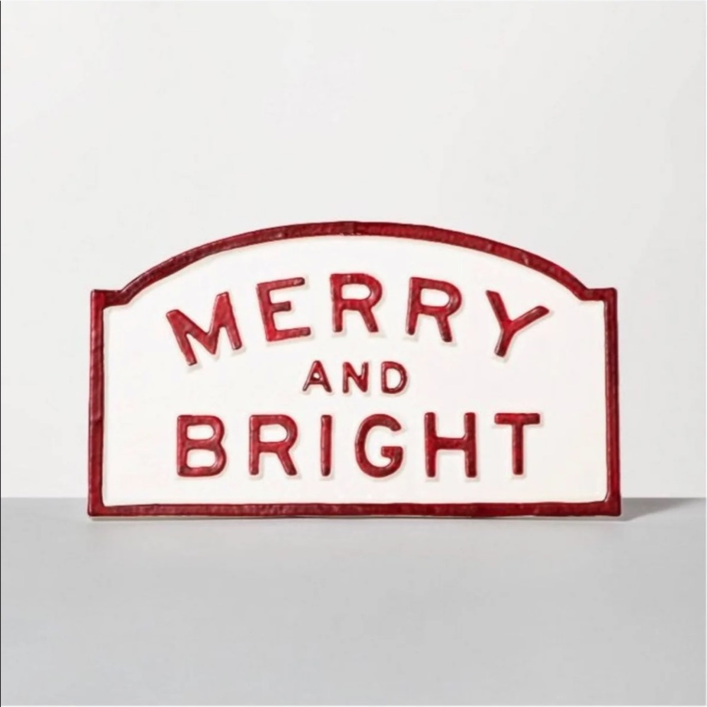 Hearth & Hand with Magnolia- Merry & Bright Sign